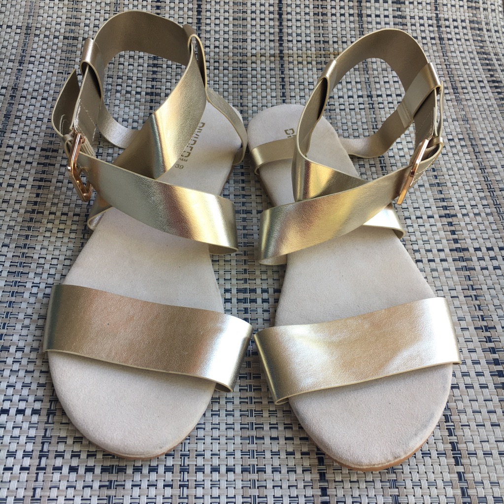 Nwot Double Strap Gold Sandals Size 9